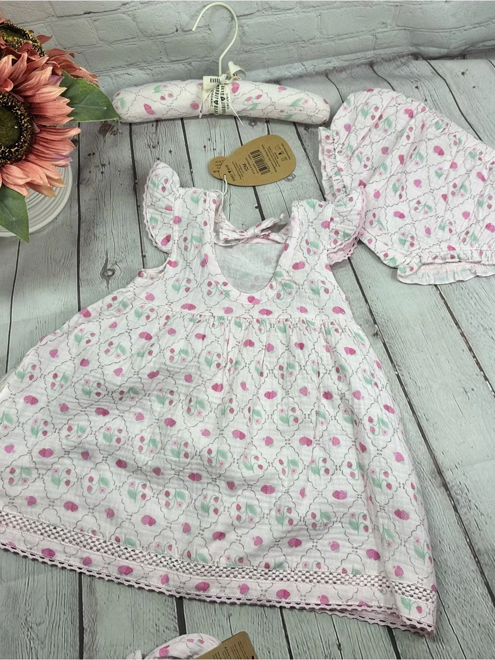Baby Girl Pink Floral Matching Set Dress with Bonnet and Headband